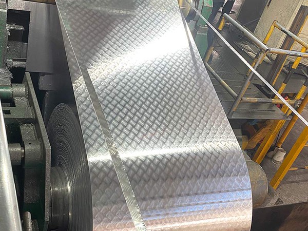 5-Bar-Aluminium-Chequered-Plate 5-Bar-Aluminium-Chequered-Plate
